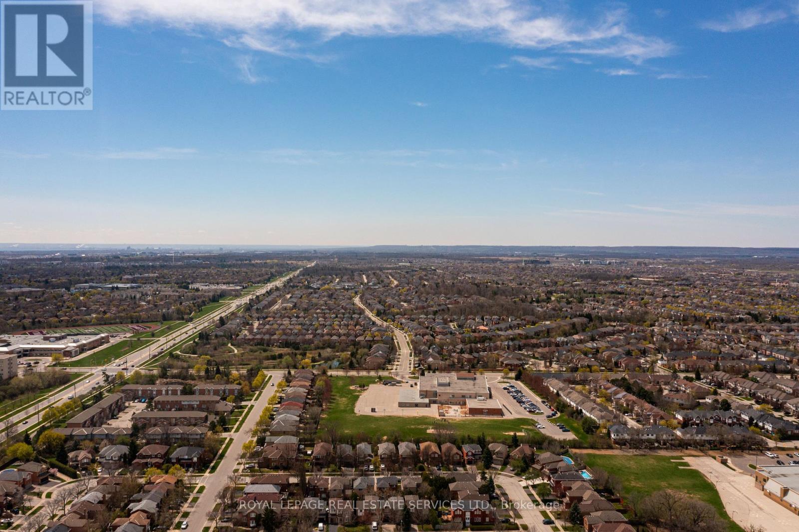 












1061 SUMMIT RIDGE DRIVE

,
Oakville,




Ontario
L6M3K9


