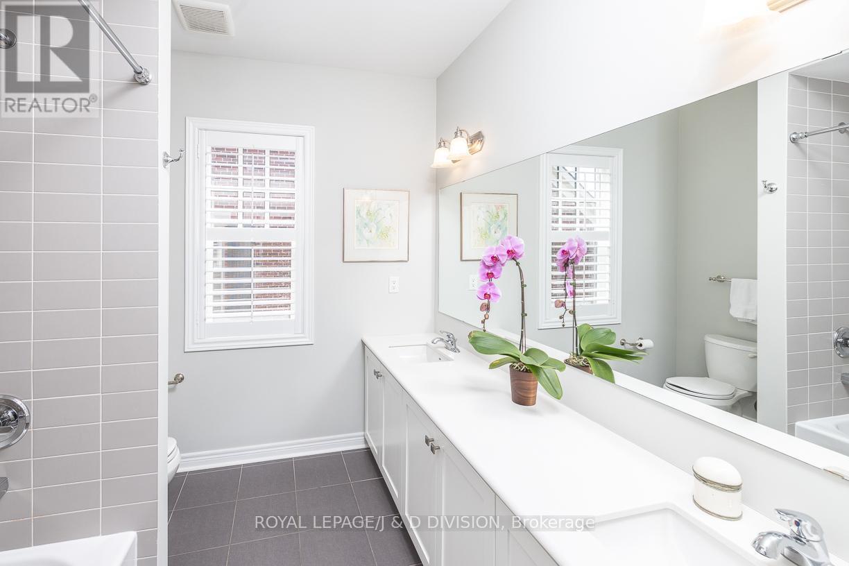 












73 BROCK STREET

,
Niagara-on-the-Lake,




Ontario
L0S1J0

