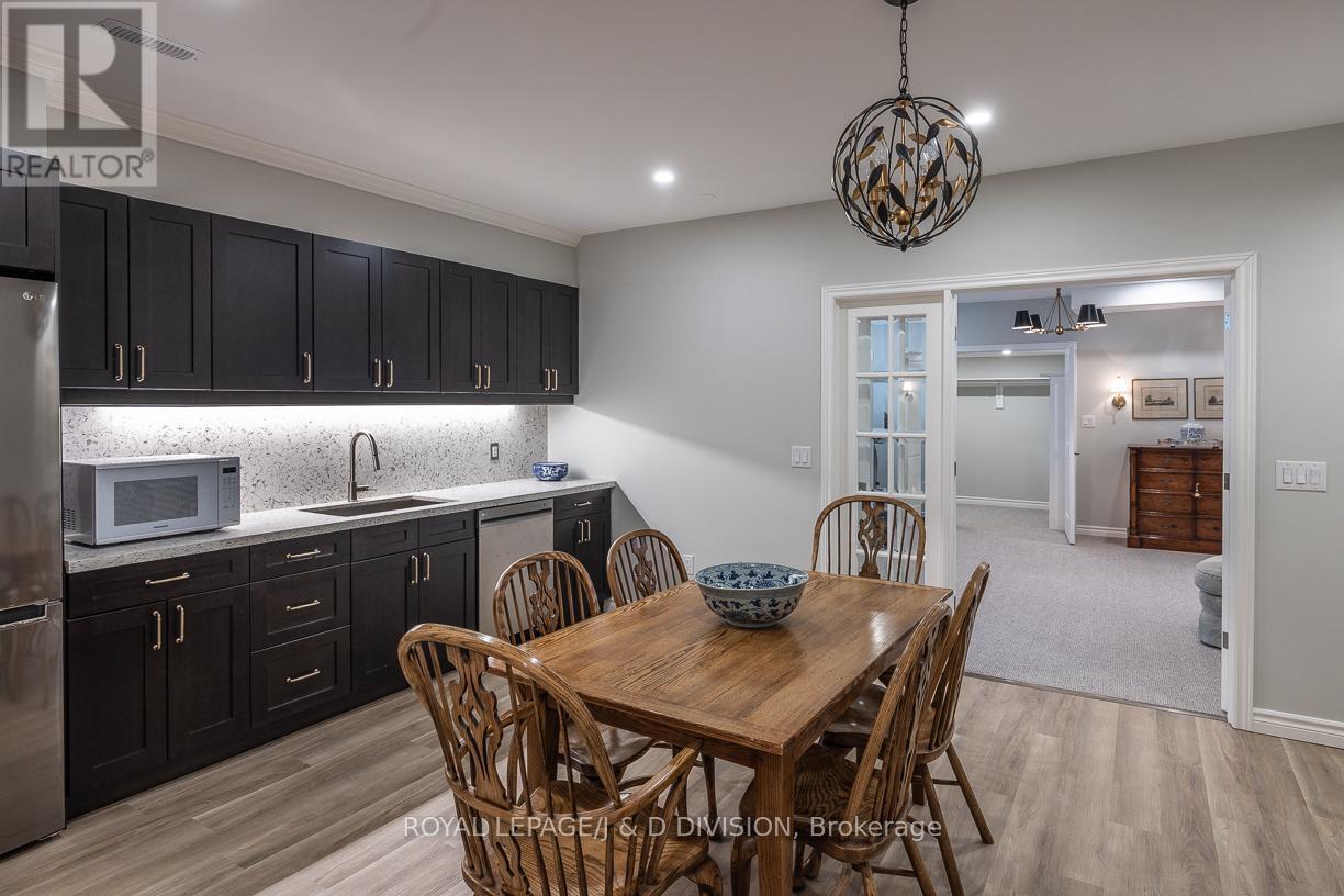 












73 BROCK STREET

,
Niagara-on-the-Lake,




Ontario
L0S1J0

