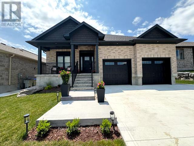












125 PUGH STREET E

,
Perth East (Milverton),




Ontario
N0K1M0

