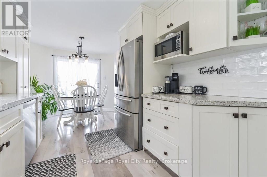 












164 TAIT CRESCENT

,
Centre Wellington (Fergus),




Ontario
N1M3P5

