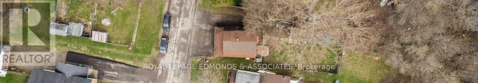 












787 MOFFAT STREET S

,
Pembroke,




Ontario
K8A3Y3

