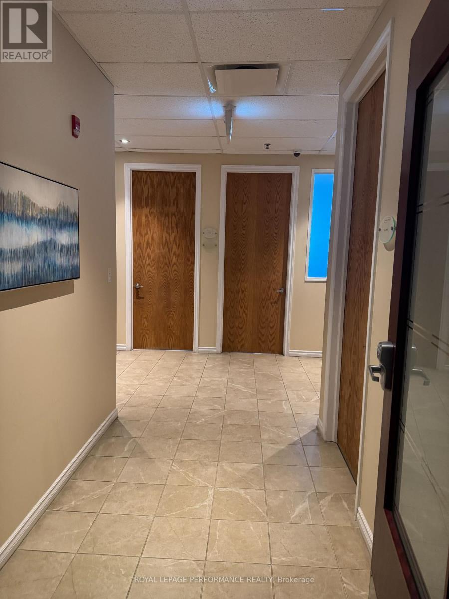 












402E - 4473 INNES ROAD

,
Ottawa,




Ontario
K4A1A7

