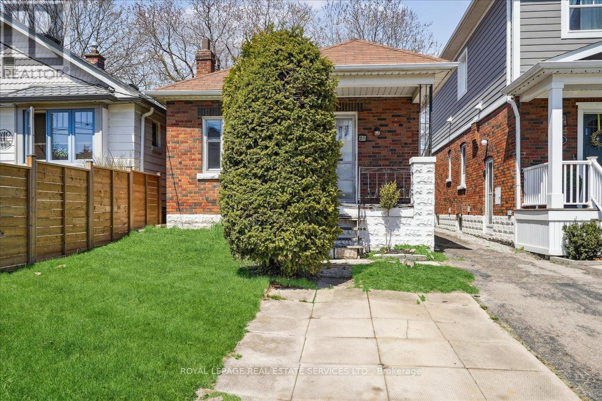 












26 ELMA STREET

,
Toronto,




Ontario
M8V1X8

