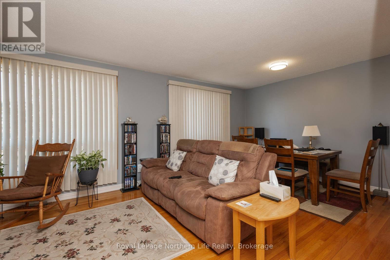 












2091 MCKEOWN AVENUE

,
North Bay (Widdifield),




Ontario
P1B7N8

