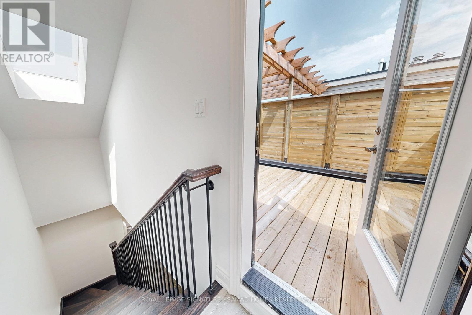 












155 - 55 LUNAR CRESCENT

,
Mississauga,




Ontario
L5M2R4

