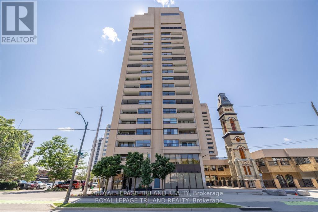 












2302 - 389 DUNDAS STREET

,
London East (East K),




Ontario
N6B3L5

