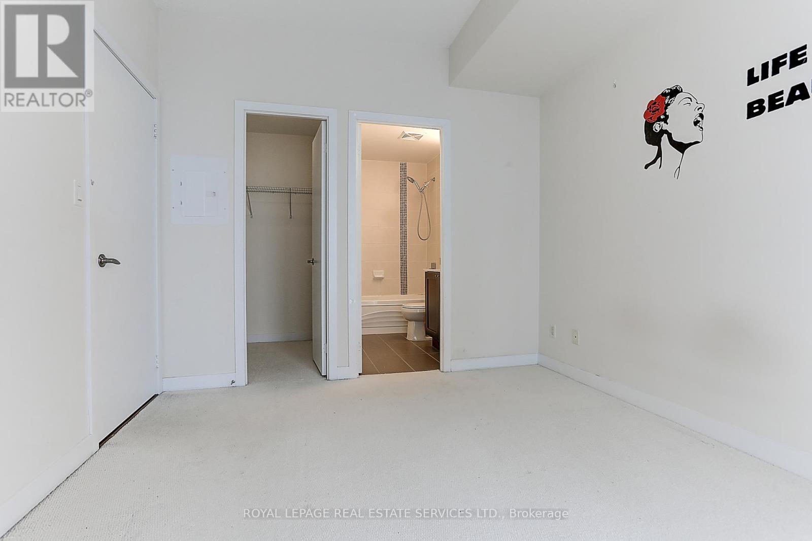












1404 - 4070 CONFEDERATION PARKWAY

,
Mississauga,




Ontario
L5B0E9

