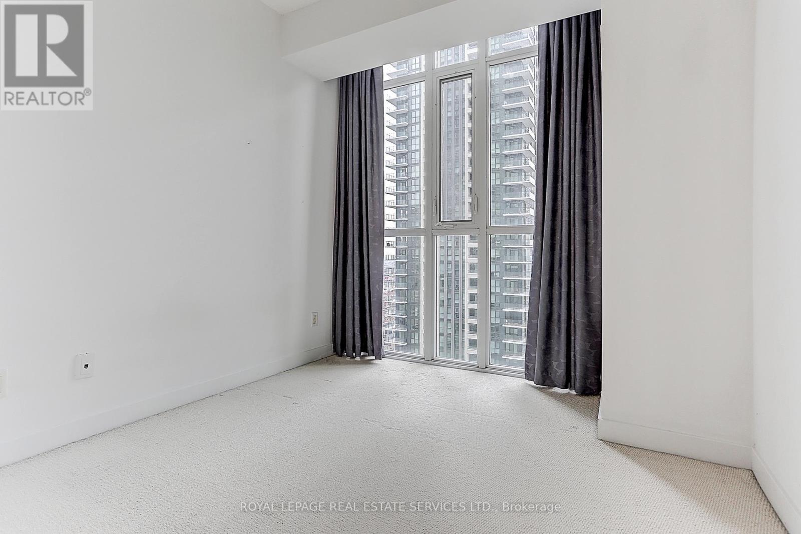 












1404 - 4070 CONFEDERATION PARKWAY

,
Mississauga,




Ontario
L5B0E9


