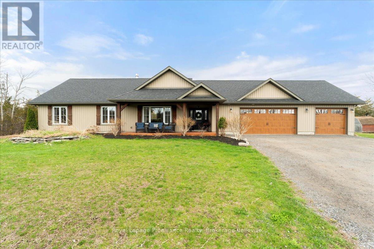 












264 GLEN MILLER ROAD

,
Quinte West (Sidney Ward),




Ontario
K8V5P8

