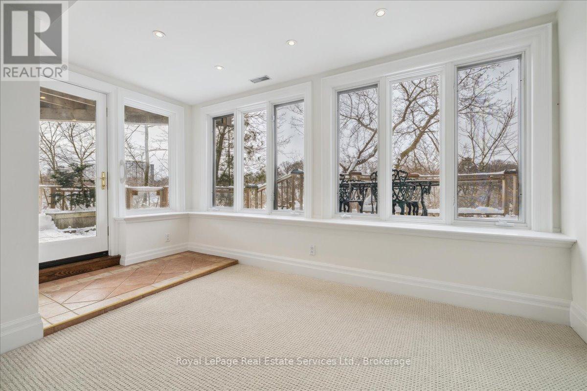 












213 RANDALL STREET

,
Oakville (OO Old Oakville),




Ontario
L6J1P5

