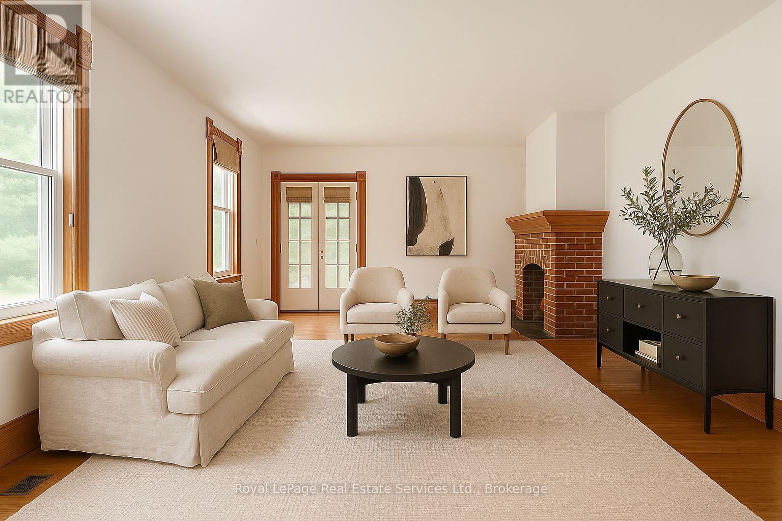 












301 PALMER AVENUE

,
Oakville (OO Old Oakville),




Ontario
L6J1T2

