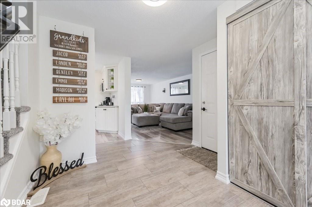 












164 TAIT Crescent

,
Fergus,




Ontario
N1M3P5

