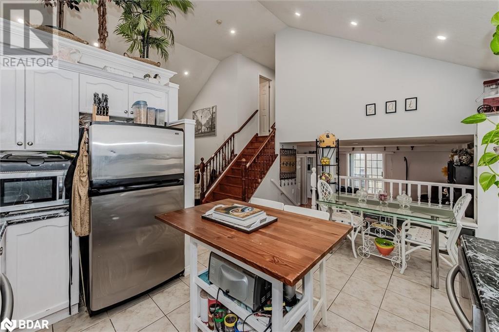 












84 PORTER Court

,
Guelph,




Ontario
N1L1L8

