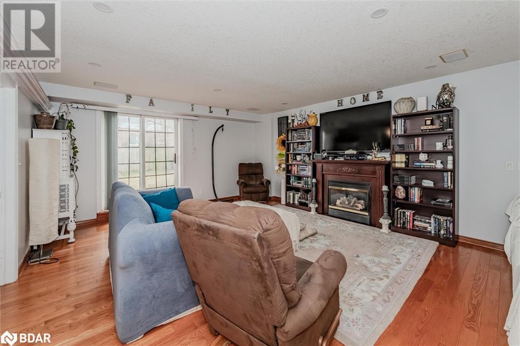 












84 PORTER Court

,
Guelph,




Ontario
N1L1L8

