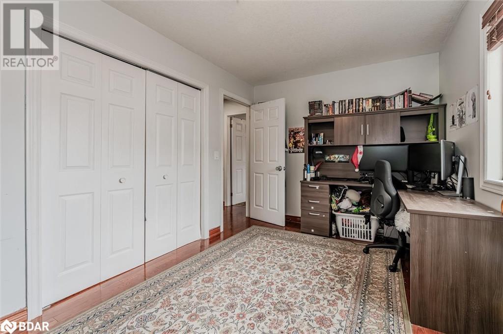 












84 PORTER Court

,
Guelph,




Ontario
N1L1L8

