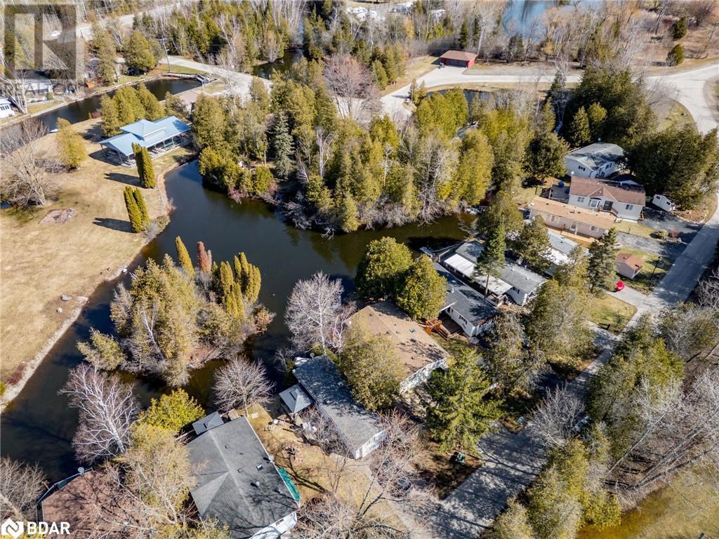 












13 BUSH Lane

,
Puslinch,




Ontario
N0B2J0

