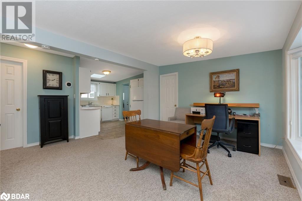 












13 BUSH Lane

,
Puslinch,




Ontario
N0B2J0

