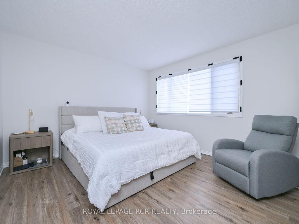









91


Green Briar

Road,
New Tecumseth,




ON
L9R 1S3

