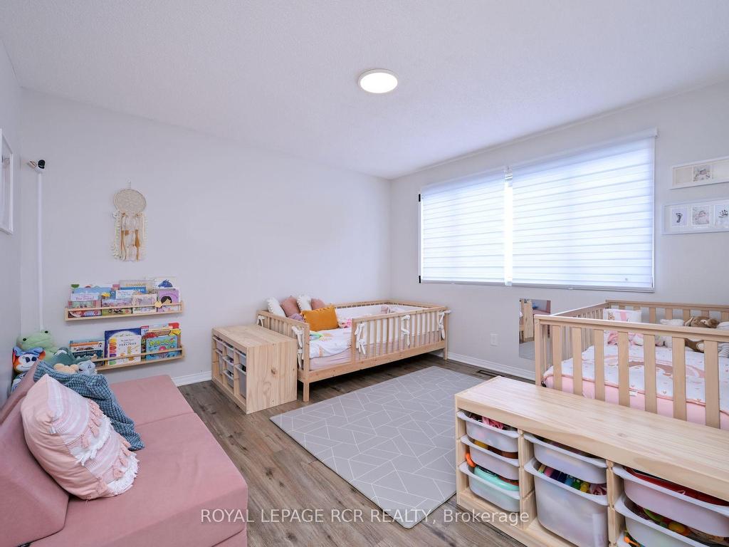









91


Green Briar

Road,
New Tecumseth,




ON
L9R 1S3

