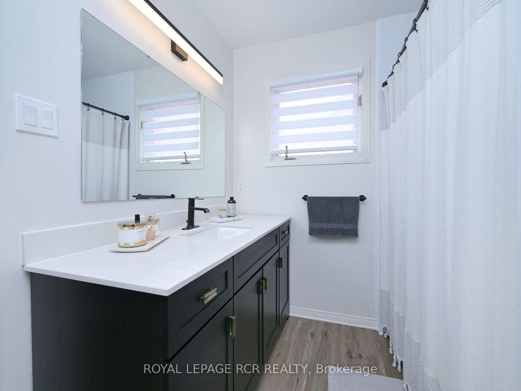 









91


Green Briar

Road,
New Tecumseth,




ON
L9R 1S3

