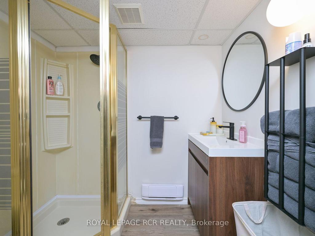 









91


Green Briar

Road,
New Tecumseth,




ON
L9R 1S3

