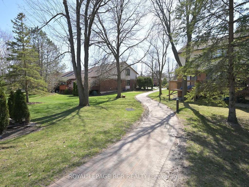 









91


Green Briar

Road,
New Tecumseth,




ON
L9R 1S3

