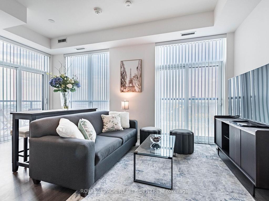 









9


Mabelle

Avenue, PH25,
Toronto,




ON
M9A 0E1

