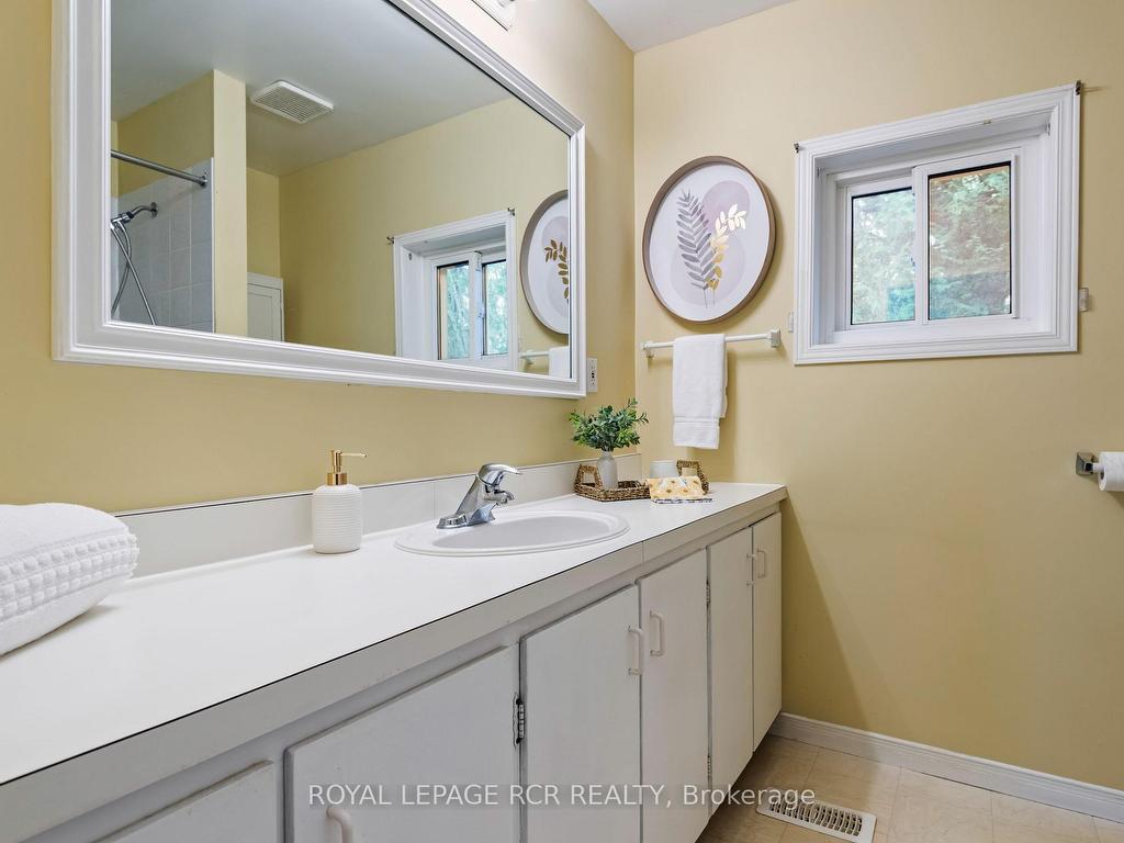 









38


Second

Avenue,
Orangeville,




ON
L9W 1H6


