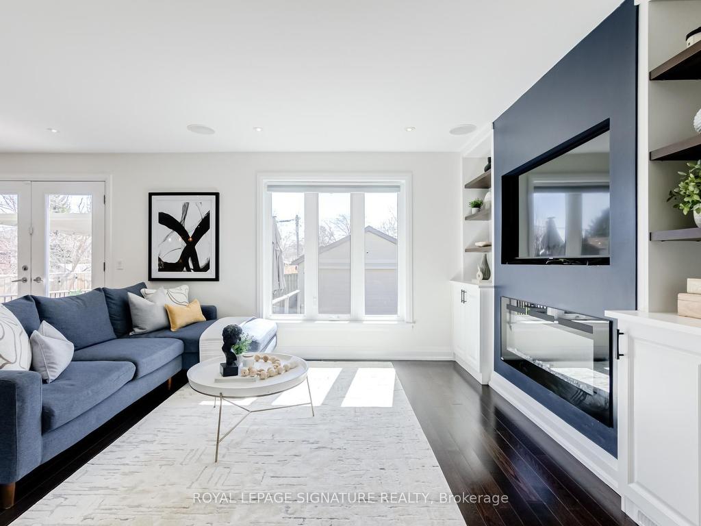 









71


Roseland

Drive,
Toronto,




ON
M8W 1Y4

