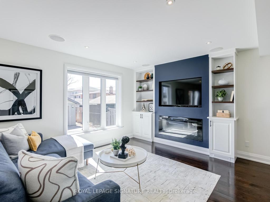 









71


Roseland

Drive,
Toronto,




ON
M8W 1Y4

