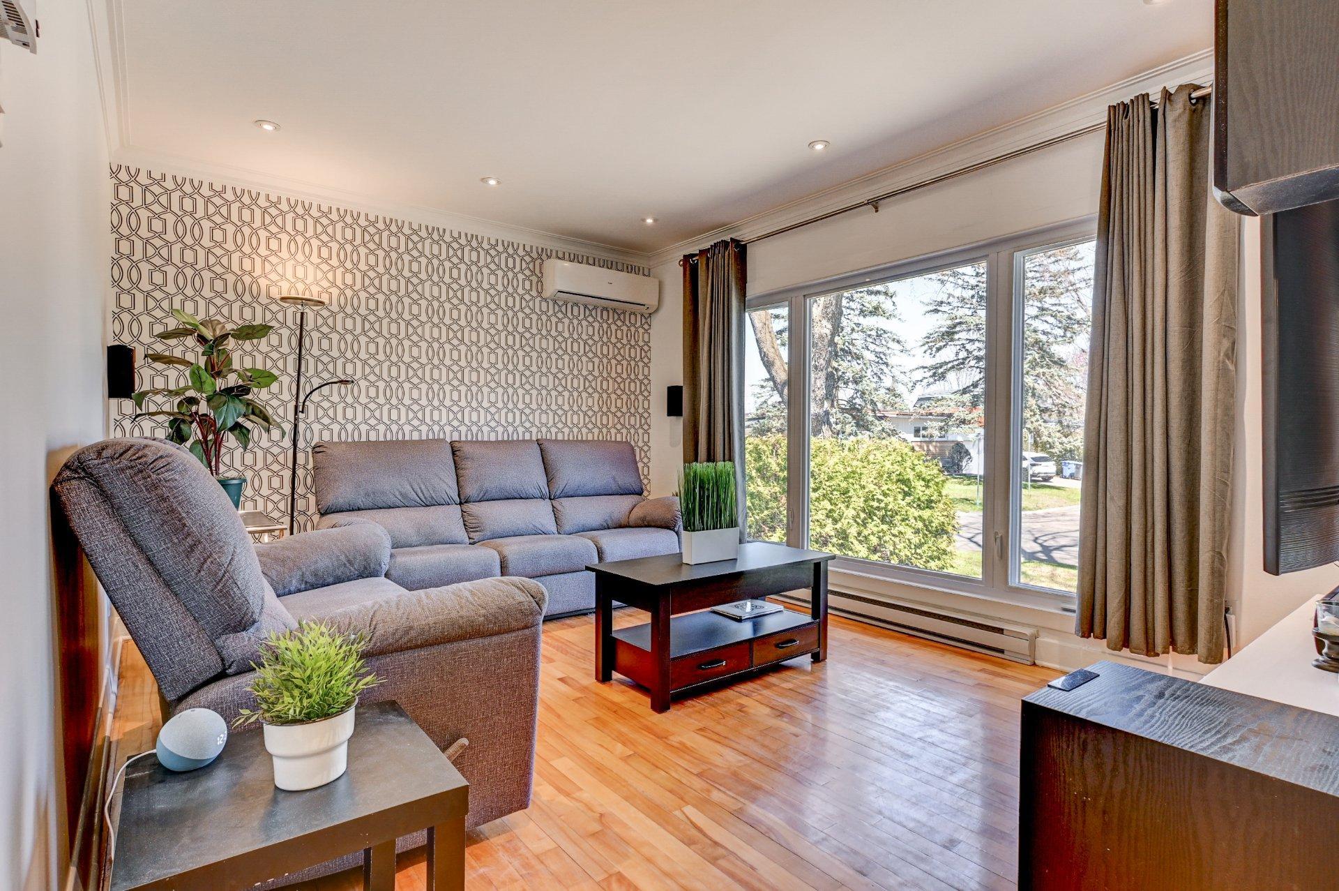 









54


Rue de la Louisiane

,
Repentigny (Repentigny),




QC
J6A3X2

