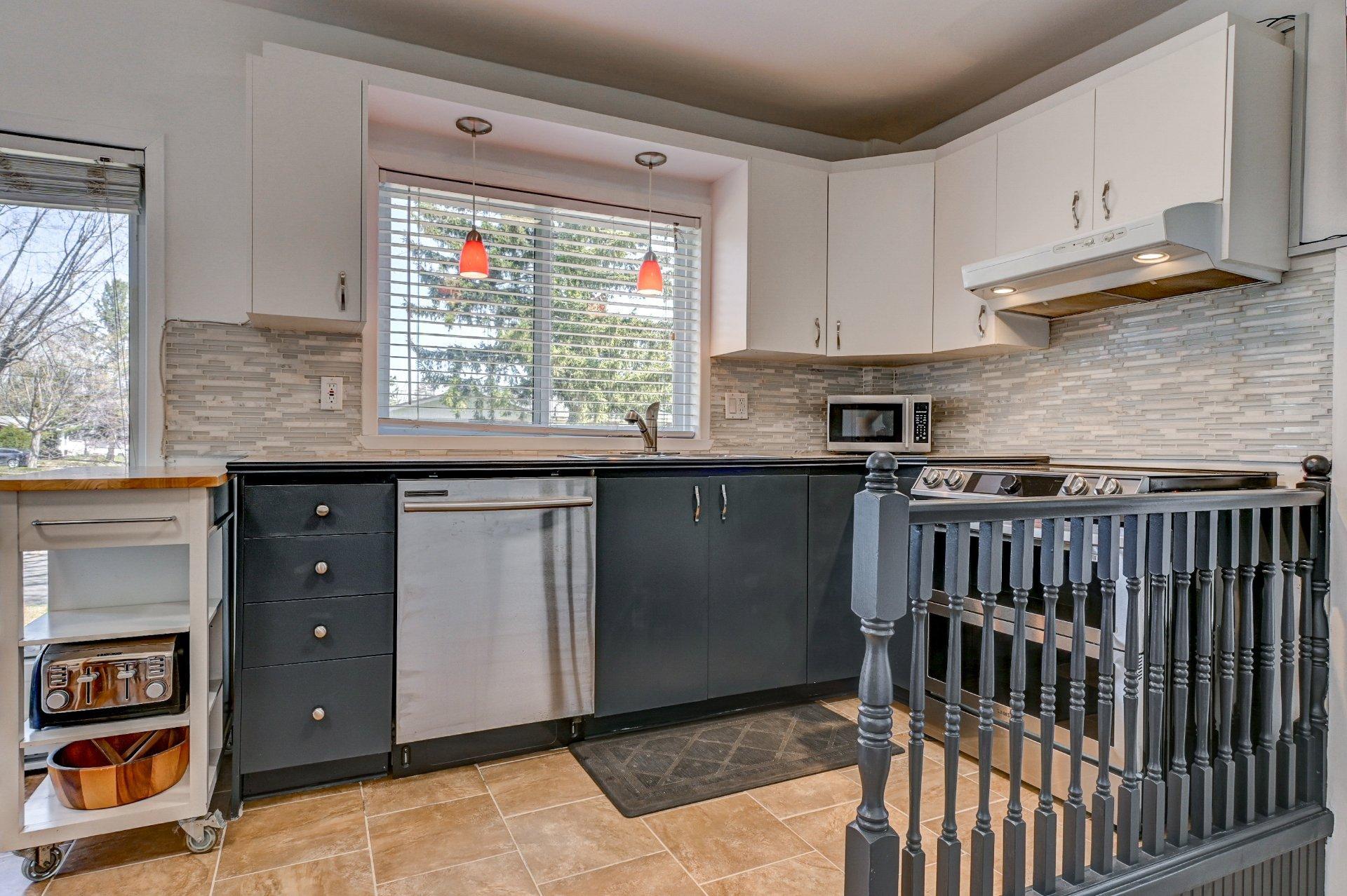









54


Rue de la Louisiane

,
Repentigny (Repentigny),




QC
J6A3X2


