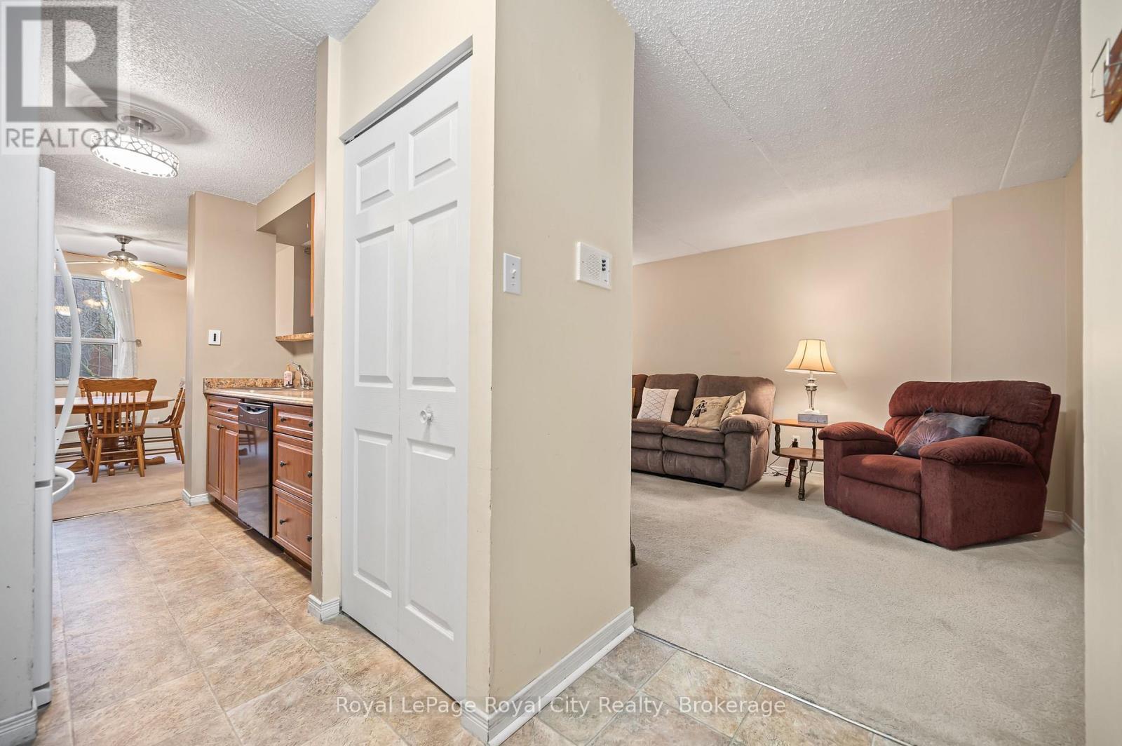 












208 - 75 SILVERCREEK PARKWAY N

,
Guelph (Junction/Onward Willow),




Ontario
N1H7R9

