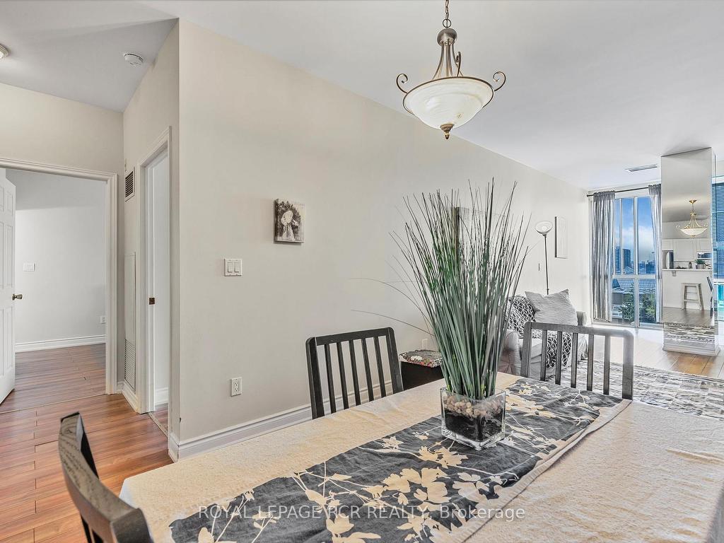 









10


Gateway

Boulevard, 521,
Toronto,




ON
M3C 3A1

