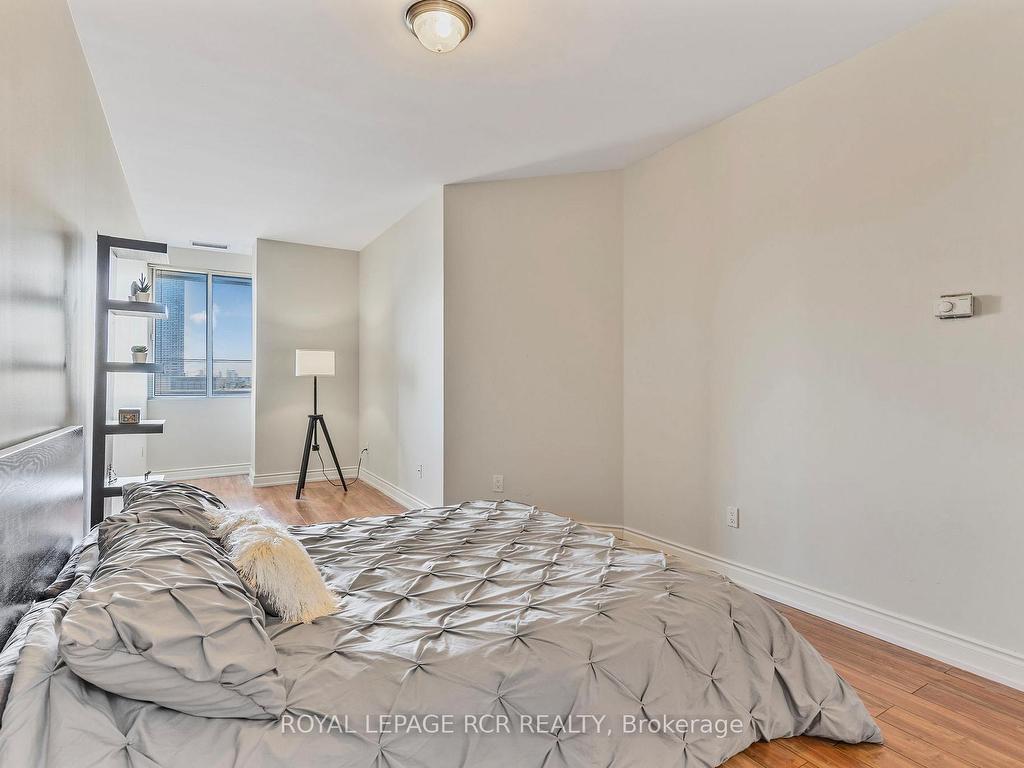 









10


Gateway

Boulevard, 521,
Toronto,




ON
M3C 3A1

