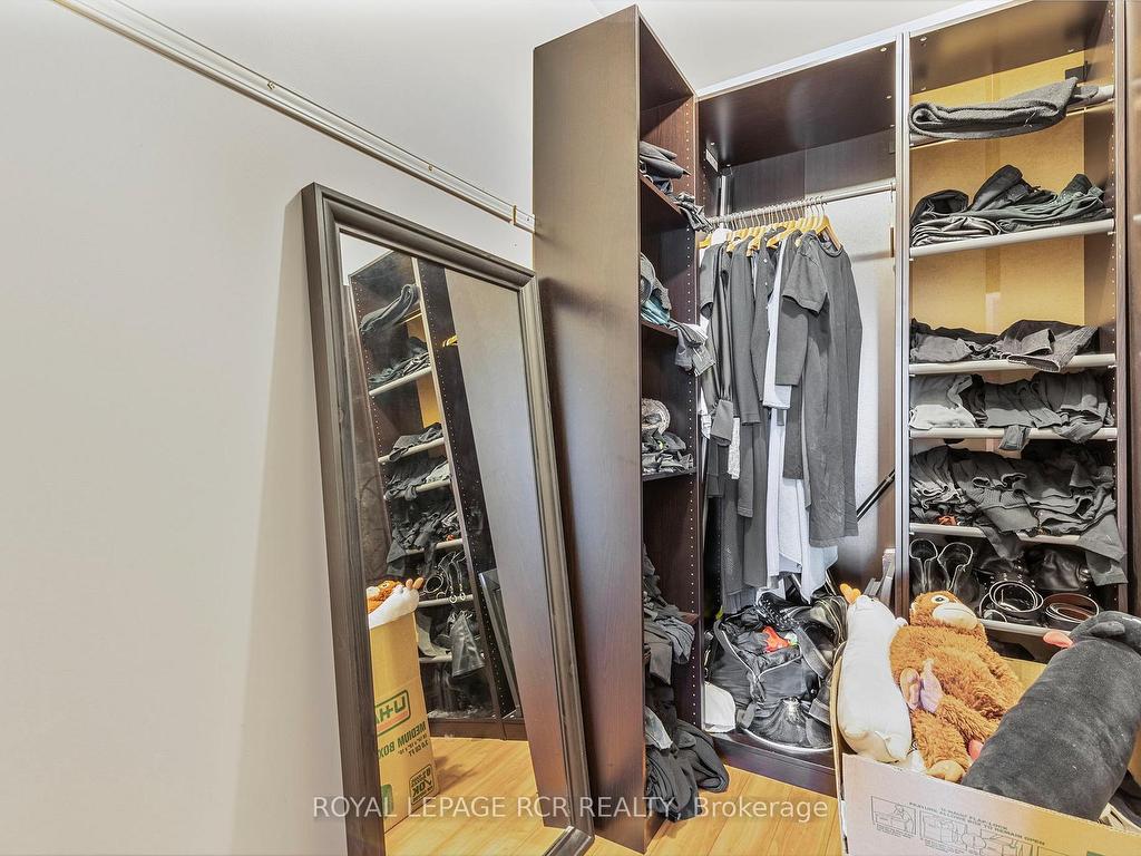 









10


Gateway

Boulevard, 521,
Toronto,




ON
M3C 3A1


