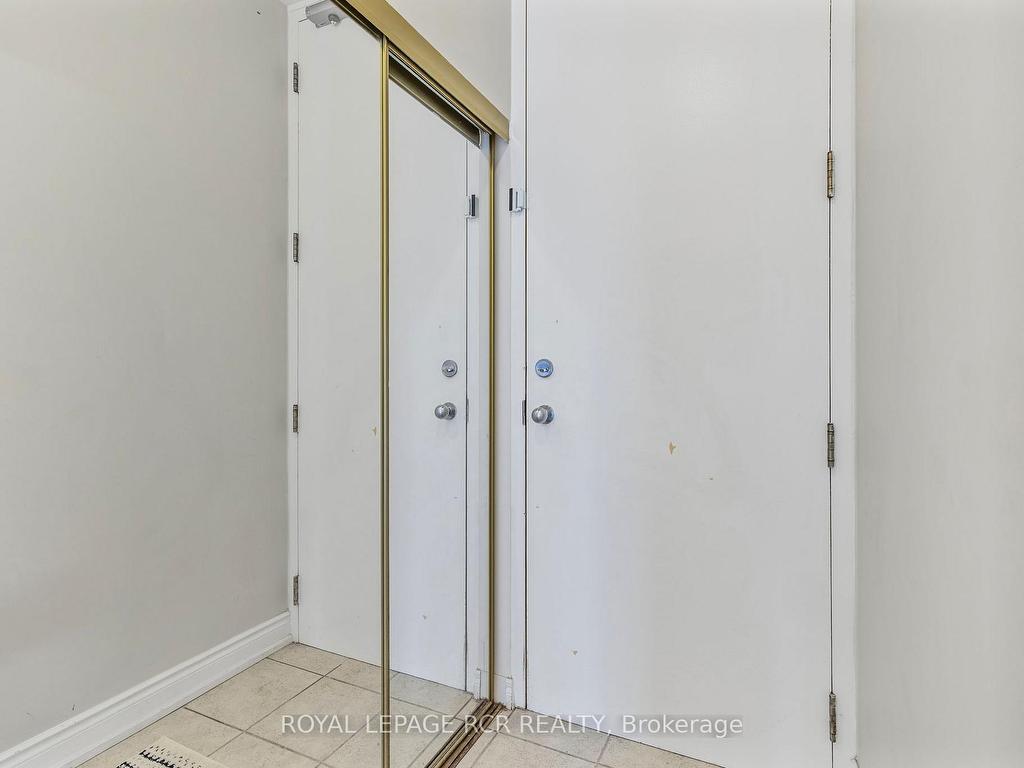 









10


Gateway

Boulevard, 521,
Toronto,




ON
M3C 3A1

