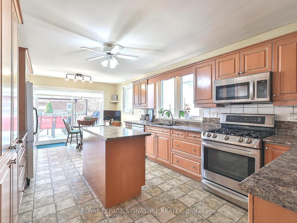 









3545


Twinmaple

Drive,
Mississauga,




ON
L4Y 3P9

