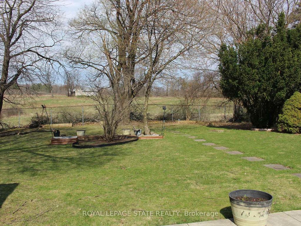 









2112


Upper James

Street,
Hamilton,




ON
L0R 1W0

