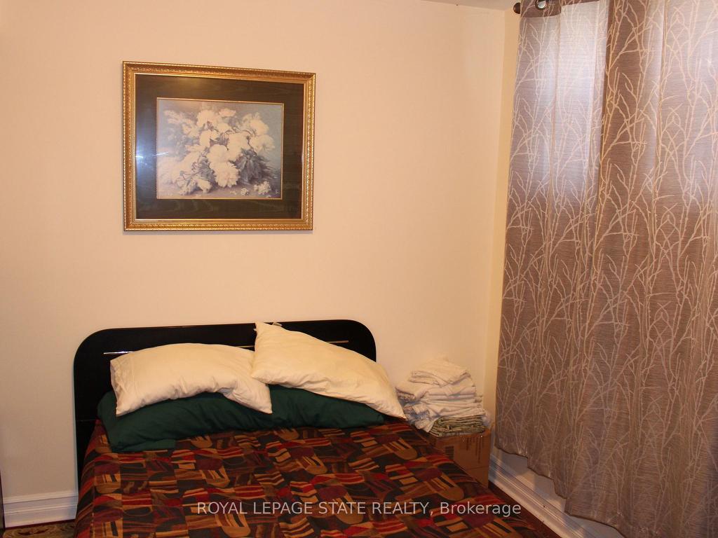 









2112


Upper James

Street,
Hamilton,




ON
L0R 1W0

