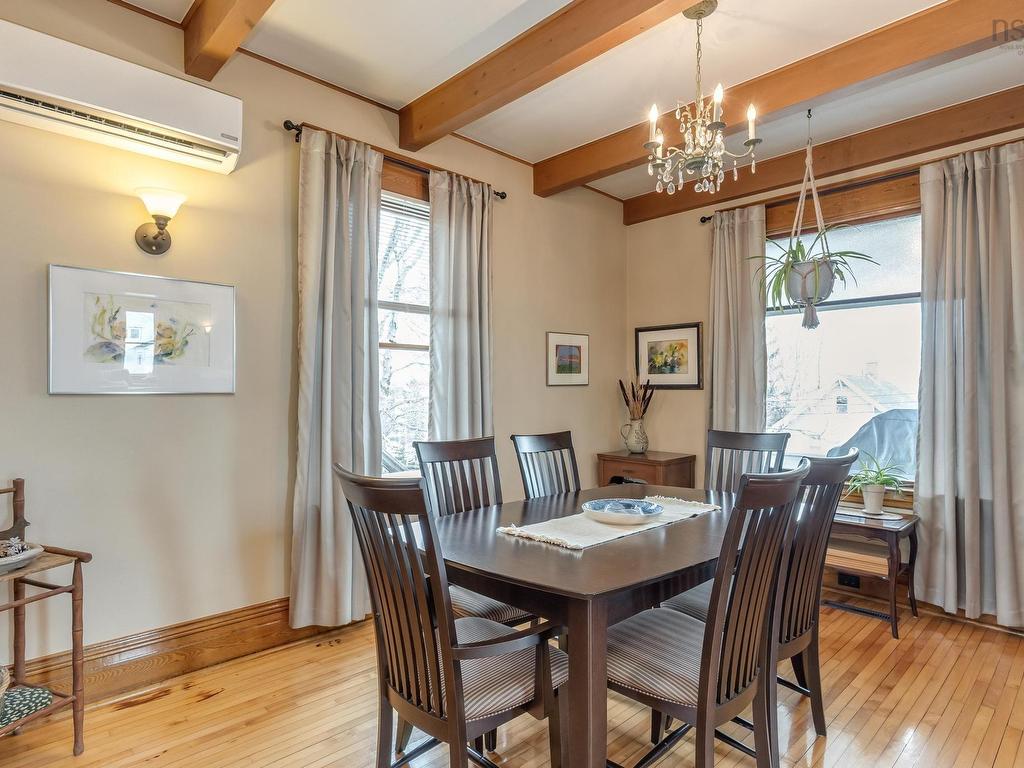 












220 Alexander Street

,
Windsor,




NS
B0N 2T0

