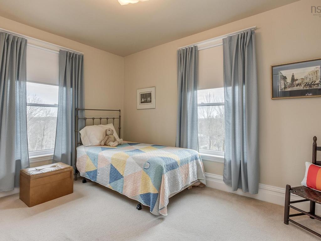 












220 Alexander Street

,
Windsor,




NS
B0N 2T0

