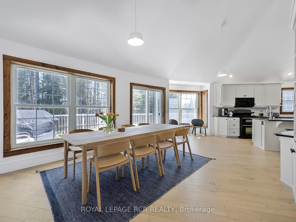 









428510


25th

Side Road,
Mono,




ON
L9V 1G4

