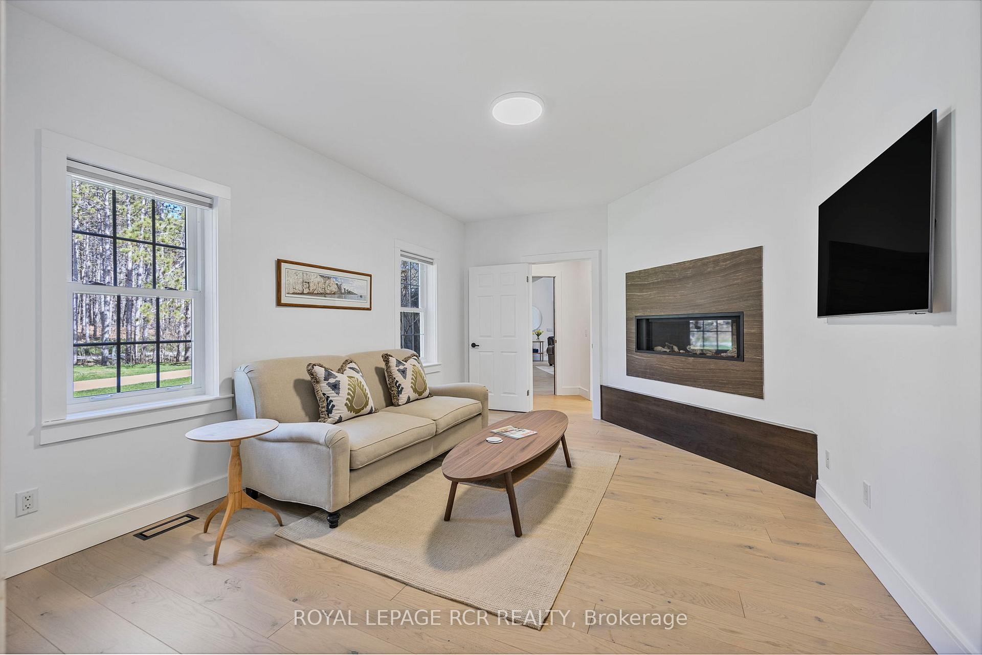 









428510


25th

Side Road,
Mono,




ON
L9V 1G4

