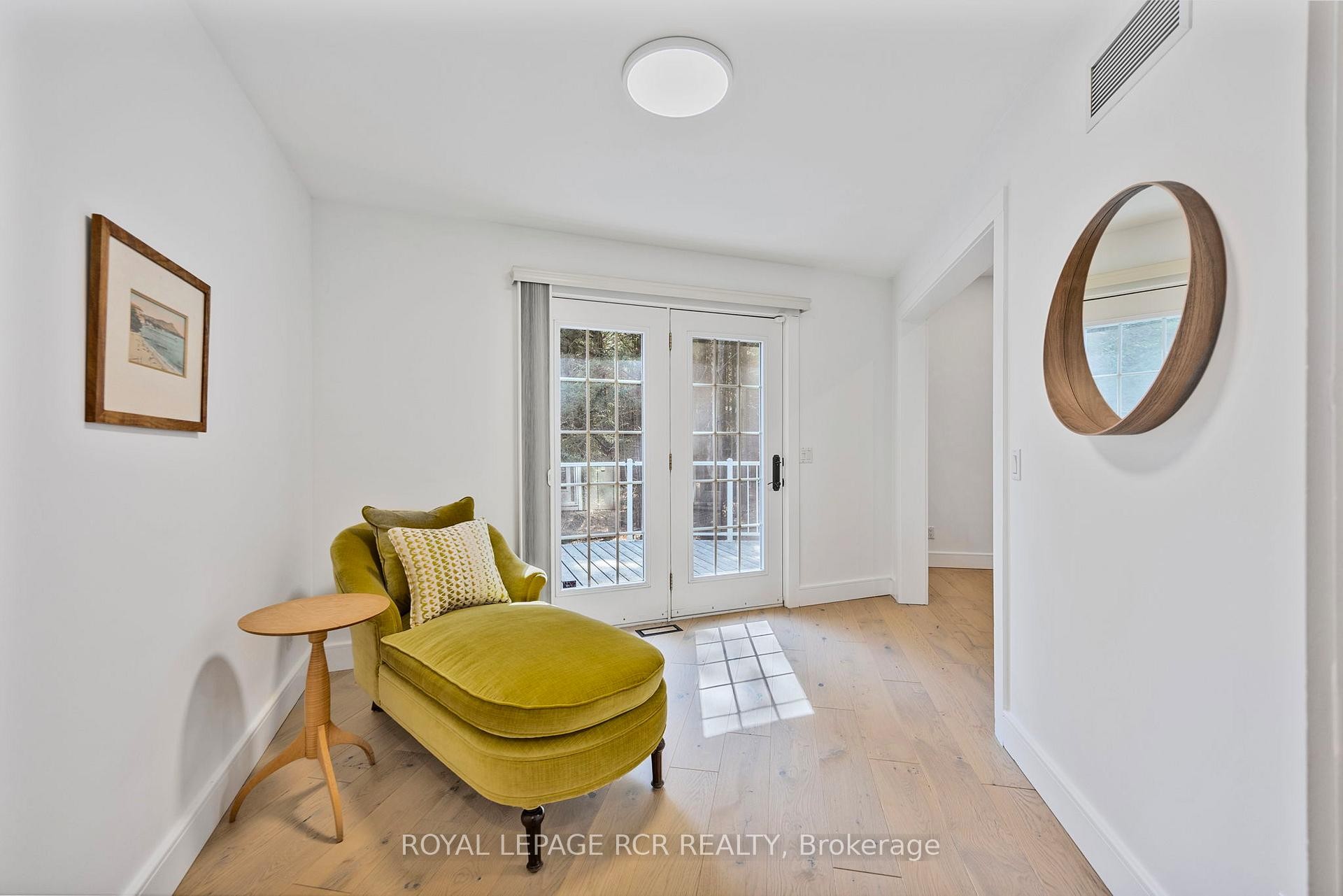 









428510


25th

Side Road,
Mono,




ON
L9V 1G4

