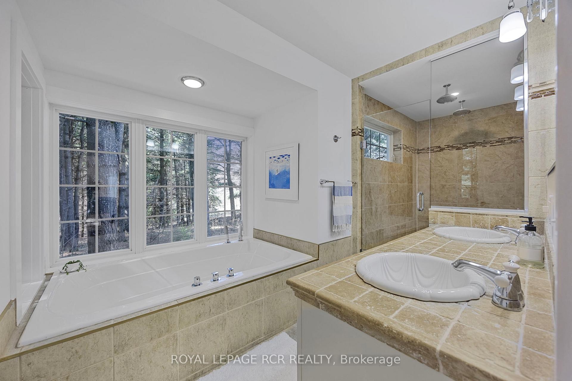 









428510


25th

Side Road,
Mono,




ON
L9V 1G4

