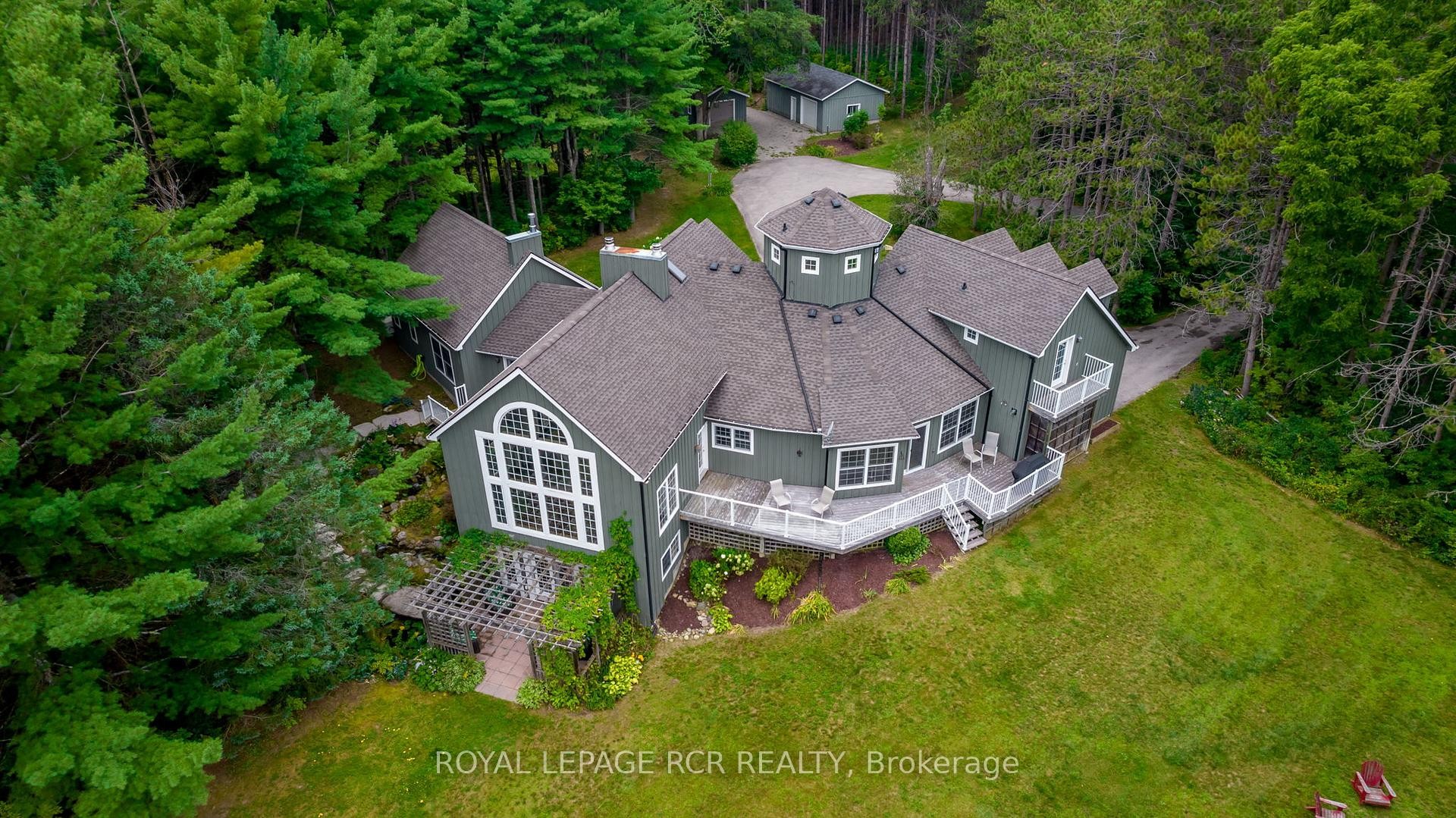 









428510


25th

Side Road,
Mono,




ON
L9V 1G4

