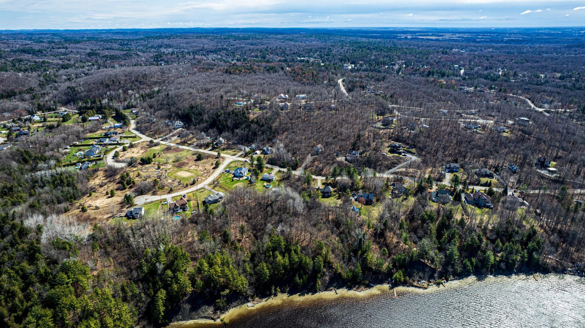 









175


Ch. Fleming

,
Cantley,







QC
J8V3B4


