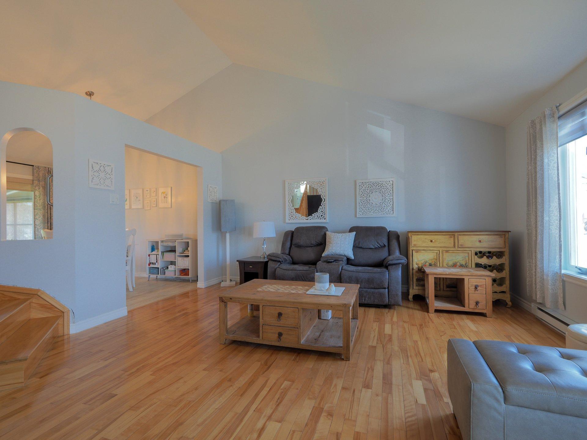 









1410


Rue Viau

,
Trois-Rivières,




QC
G9A6P5

